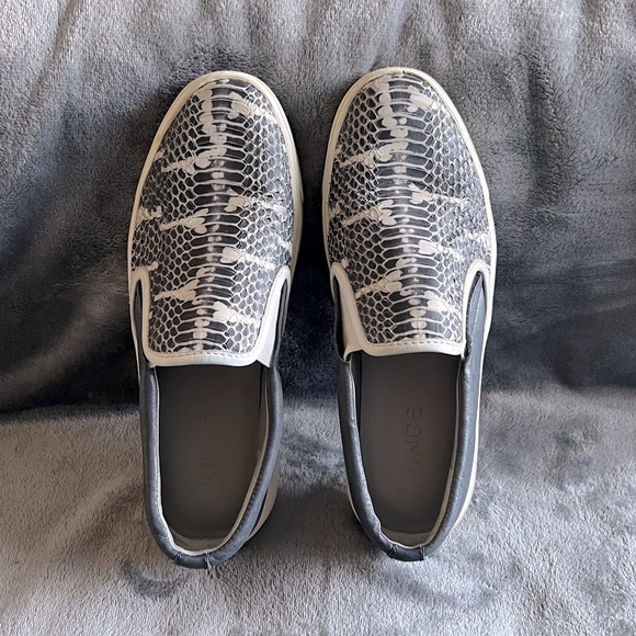 Vince Banler Colorblock Snake Embossed Sneaker - Picture 3 of 5